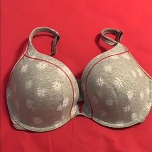 💚 2 for $30💚 Cacique Bra G38 plunge